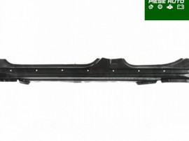 Prag Mazda 323 2002