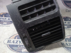 Grila ventilație dreapta Volkswagen Touran 2005