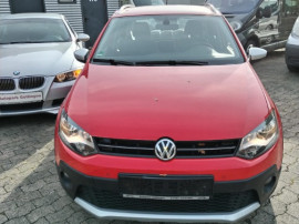 VW Cross Polo Manual