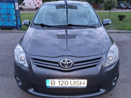 Toyota auris diesel 1.4 d4d facelift 2010 6 viteze senzori cam alarma