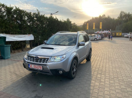 Subaru Forester Diesel 2.0 An fab 2013 Masina este 4x4