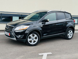 Ford Kuga 2.0TDCi/TITANIUM/4X4/AUTOMAT