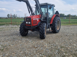 Tractor Massey ferguson 4245 Cu încărcător frontal