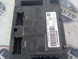 Arc spate Renault Clio 3