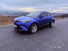 Toyota C-hr hybrid