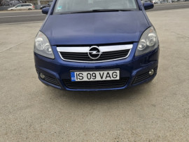 Opel Zafira B motor 1.8benzina din 2006