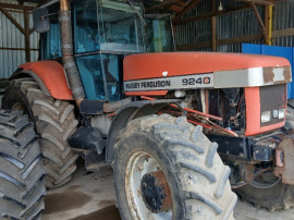 Tractor Massey Ferguson