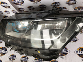 Far Stanga Halogen Audi Q5 2011