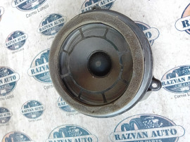 Boxa dreapta fata Mercedes GLK 220 2006