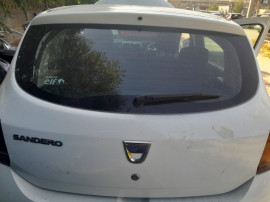 Hayon dezechipat Dacia Sandero 2 2017