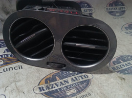 Grila ventilatie stanga Volkswagen Tiguan 2014