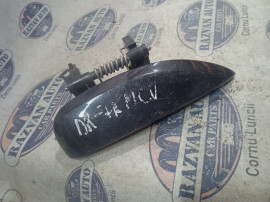 Maner exterior dreapta fata Dacia Logan Mcv 2015