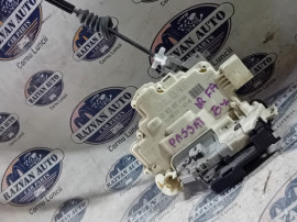 Broasca dreapta fata Volkswagen Passat B7 2011