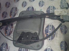 Macara geam dreapta fata Skoda Fabia 2 2010