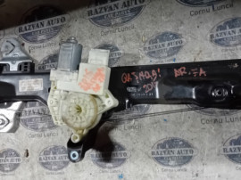 Macara geam dreapta fata Nissan Qashqai 2015