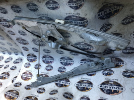 Macara geam stanga fata Renault Clio 3 2010