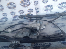 Macara geam stanga fata Mercedes C 220