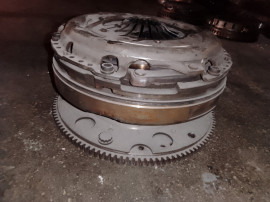 Volanta cu masa dubla Audi A4 B8 2.0 Motorina 2012