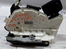 Broasca stanga spate Skoda RAPID 2015