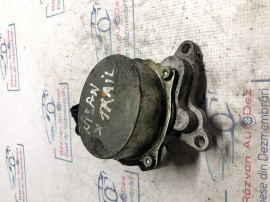 Pompa vacuum Nissan X-Trail 2015