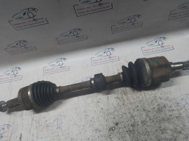 Planetara stanga fata Hyundai Ix 35 2.0 2013