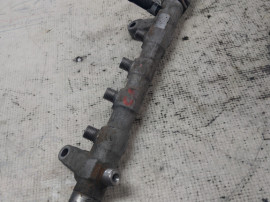 Rampa injectoare Volkswagen Passat CC 2012