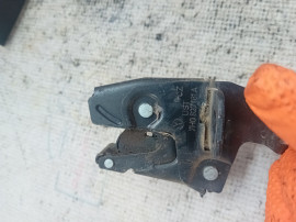 Broasca hayon Volkswagen Caddy 2009