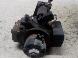 Pompa injectie Volkswagen Passat B7 1.6 2011