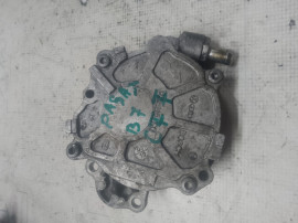 Pompa vacuum Volkswagen Passat B7 Motorina 2011