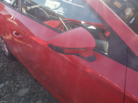 Usa dreapta fata Seat Leon 1.6 Motorina 2013