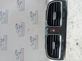 Grila ventilatie centrala Volkswagen Golf 6 break 2008