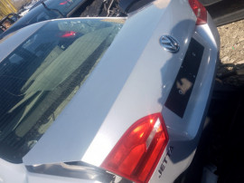 Hayon Volkswagen Jetta 2012