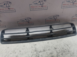 Grila bara fata Volkswagen Bora 2004