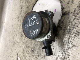 Pompa vacuum Dacia Duster 1.5 Motorina 2013