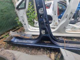 Prag dreapta tabla Dacia Duster - Motorina 2019