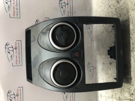 Grila ventilatie centrala Nissan Qashqai 1.6 Motorina 2012