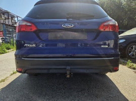 Bara spate Ford Focus 3 Break 2015