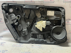 Macara geam stanga fata Mercedes A-Class 2015