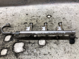 Rampa injectoare Ford Focus 3 1.0 Benzina 2014