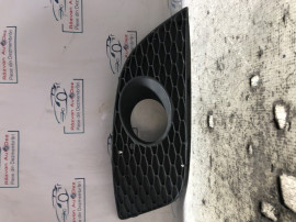 Grila proiector stanga Seat Leon 2015
