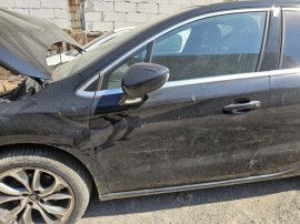 Usa stanga fata Citroen DS4 2013
