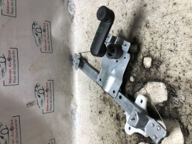Macara geam stanga spate Renault Clio 4 2016