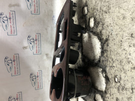 Boxa stanga fata Volkswagen Touareg 3.0 Motorina 2013