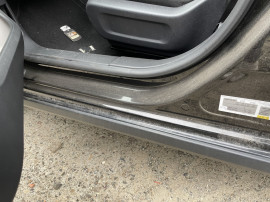 Prag stanga tabla Citroen C3 2016