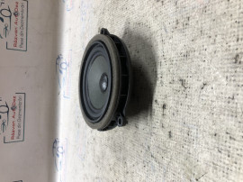 Boxa stanga fata BMW Seria 2 F46 2015