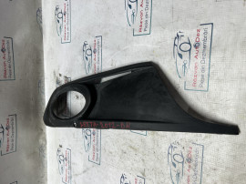 Grila proiector dreapta Volkswagen Jetta 2012