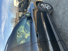 Usa dreapta fata Volkswagen Tiguan 2.0 Motorina 2012