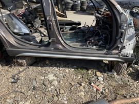 Prag dreapta plastic BMW X1 2010