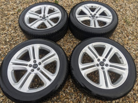 Set roti jante originale Jaguar 20" senzori presiune cauciucuri iarna