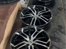 Jante BMW 255/40 r19 cu cauciucuri aproape noi!
